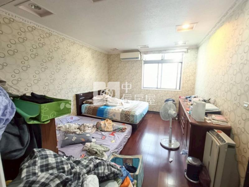 (A)內壢華勛邊間大地坪透天店住 (室內車庫)(中信卓越團隊)房屋室內格局與周邊環境