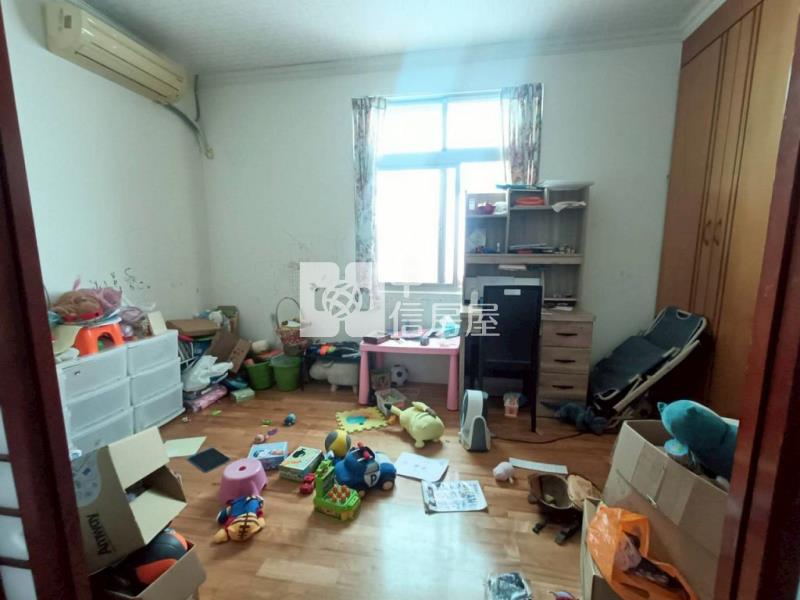 (A)內壢華勛邊間大地坪透天店住 (室內車庫)(中信卓越團隊)房屋室內格局與周邊環境