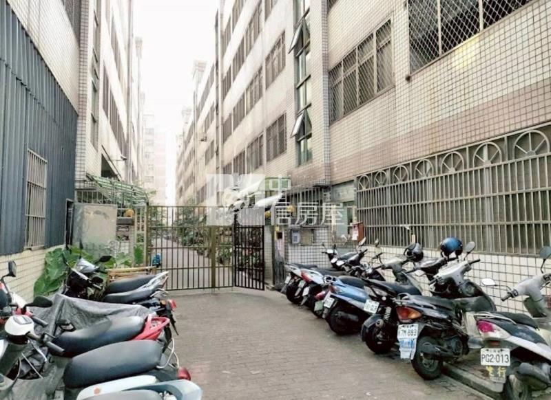 近體育園區-普仁國小3房房屋室內格局與周邊環境