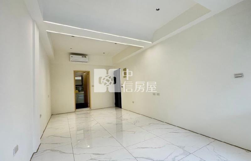 桃園站前頂級電梯收租14套房+黃金店面透店房屋室內格局與周邊環境