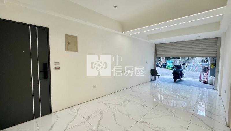 桃園站前頂級電梯收租14套房+黃金店面透店房屋室內格局與周邊環境