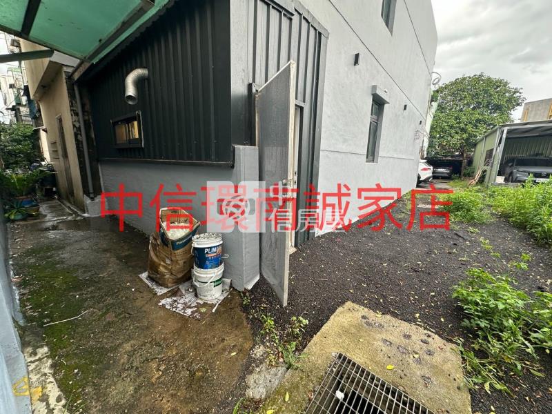 近南勢邊間大地坪整新透天房屋室內格局與周邊環境