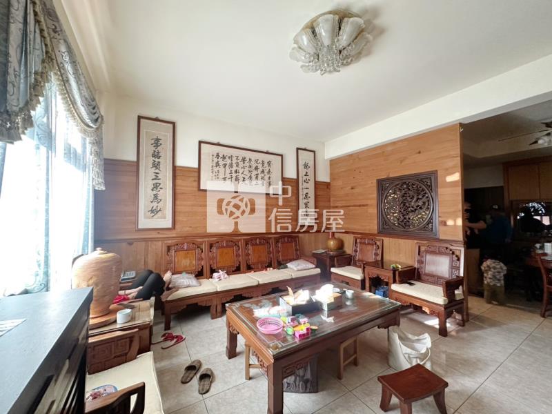 過嶺龍大莊邊間花園美別墅房屋室內格局與周邊環境