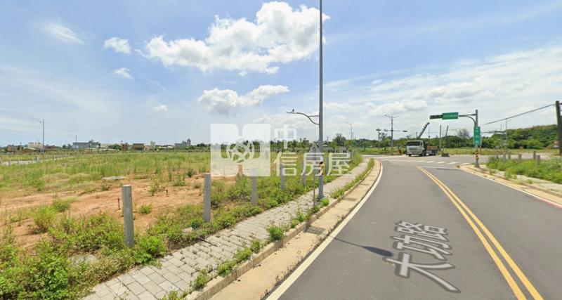 【新世紀】正30米成功南路三角窗豪宅建地112房屋室內格局與周邊環境