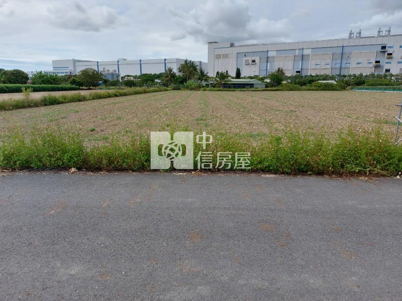 近南科1148坪都內農地房屋室內格局與周邊環境