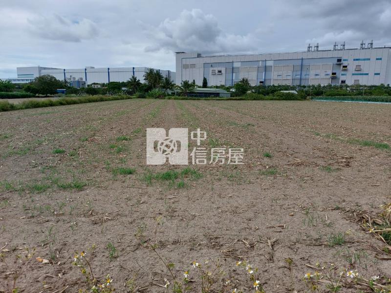 近南科1148坪都內農地房屋室內格局與周邊環境