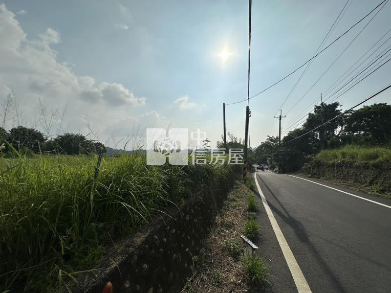 玉井1936坪方正農地房屋室內格局與周邊環境