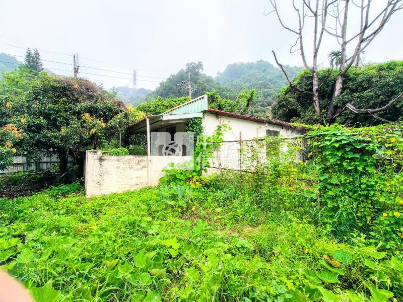 霧峰百坪丙建+千坪農地送合法農舍房屋室內格局與周邊環境