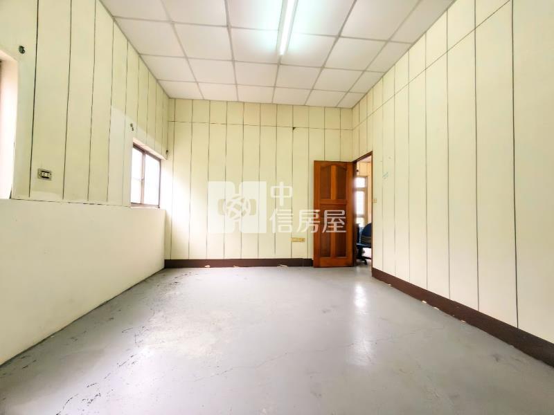 霧峰百坪丙建+千坪農地送合法農舍房屋室內格局與周邊環境