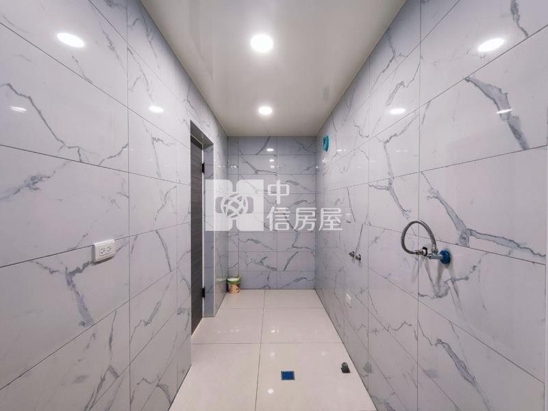 霄裡湖畔翻新店住房屋室內格局與周邊環境