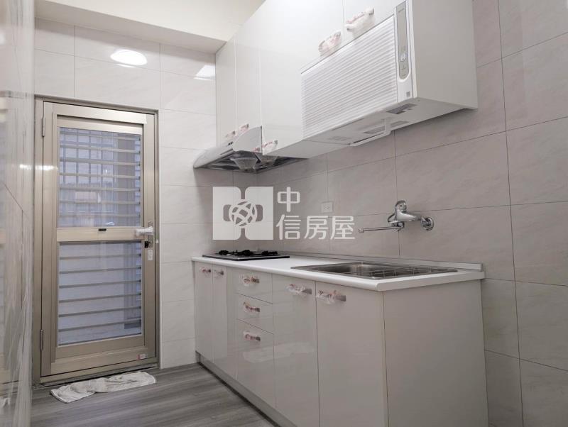 秀山中庭美廈房屋室內格局與周邊環境