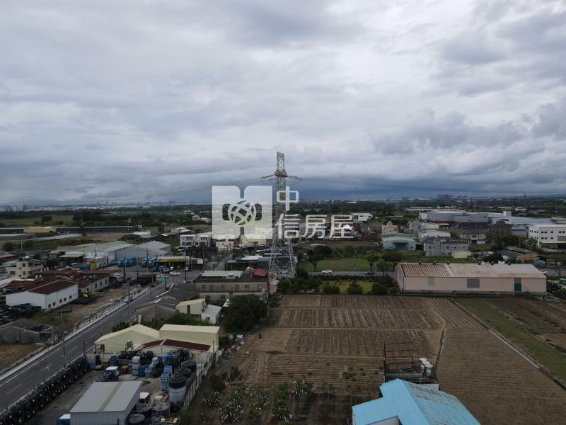 路竹交流道臨路正農地房屋室內格局與周邊環境