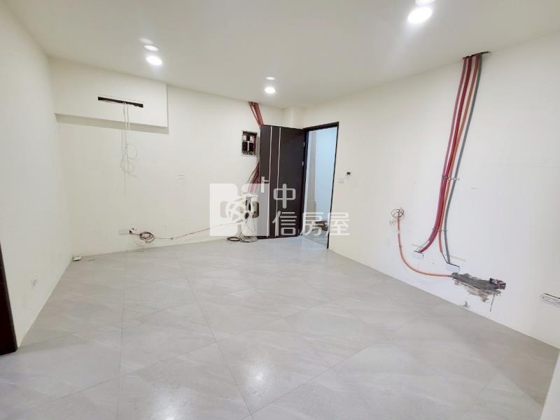 內壢國中全新未住電梯美2房C房屋室內格局與周邊環境