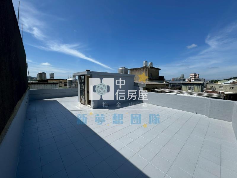 【新夢想】秀才路三車位整新透天房屋室內格局與周邊環境