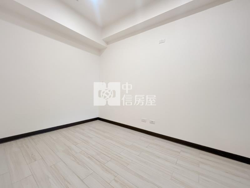 玄泰Ｖ1 有景觀車位房屋室內格局與周邊環境