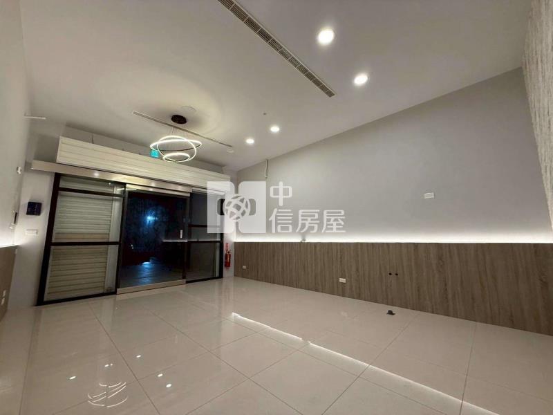 楊梅新農街全新店面+車位房屋室內格局與周邊環境
