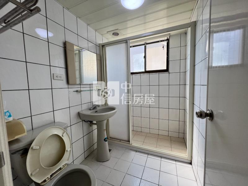 家樂福 溫馨電梯3房房屋室內格局與周邊環境