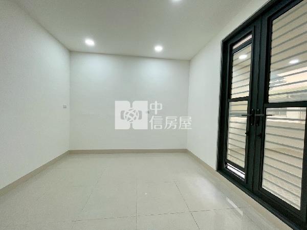 中正路新整美車墅房屋室內格局與周邊環境