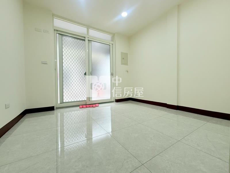 大明高中低總價平房房屋室內格局與周邊環境