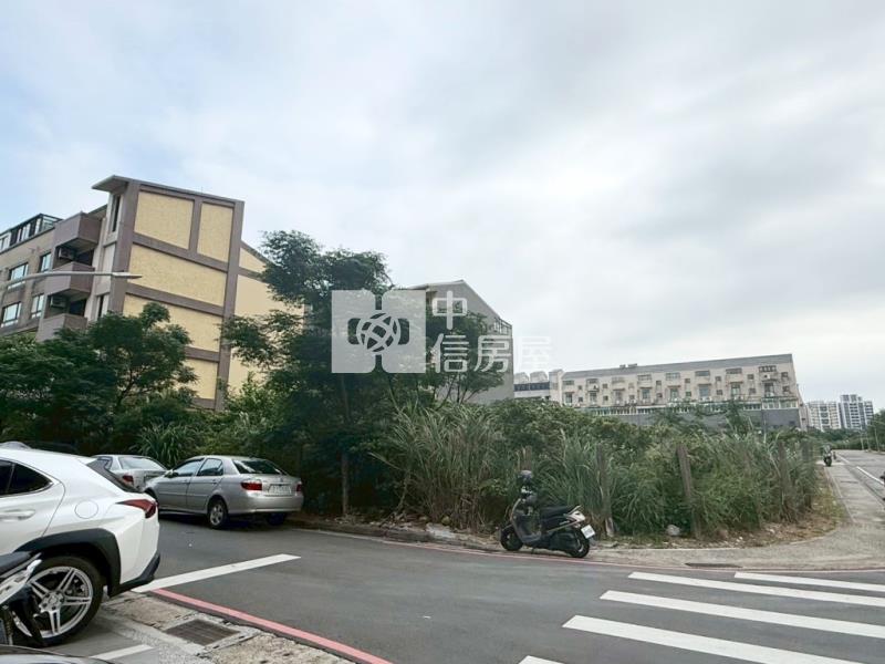 【新世紀】大園客運段雙面臨路建地房屋室內格局與周邊環境
