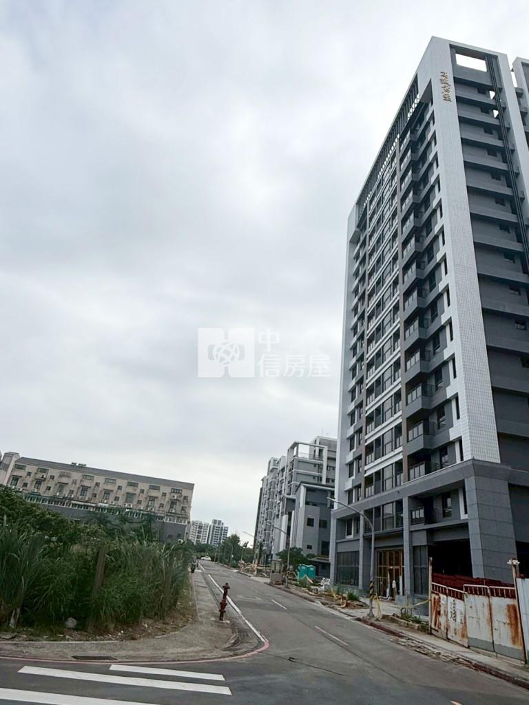 【新世紀】大園客運段雙面臨路建地房屋室內格局與周邊環境