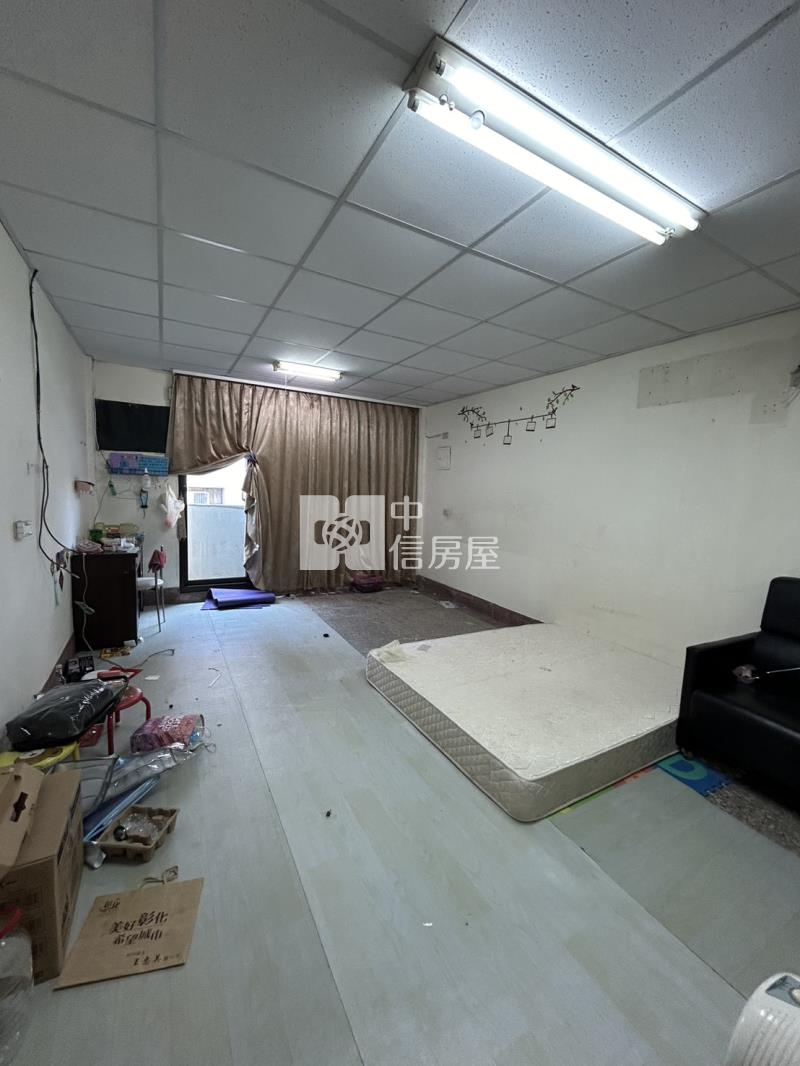 ?員林市場?邊間透天門前可停車房屋室內格局與周邊環境