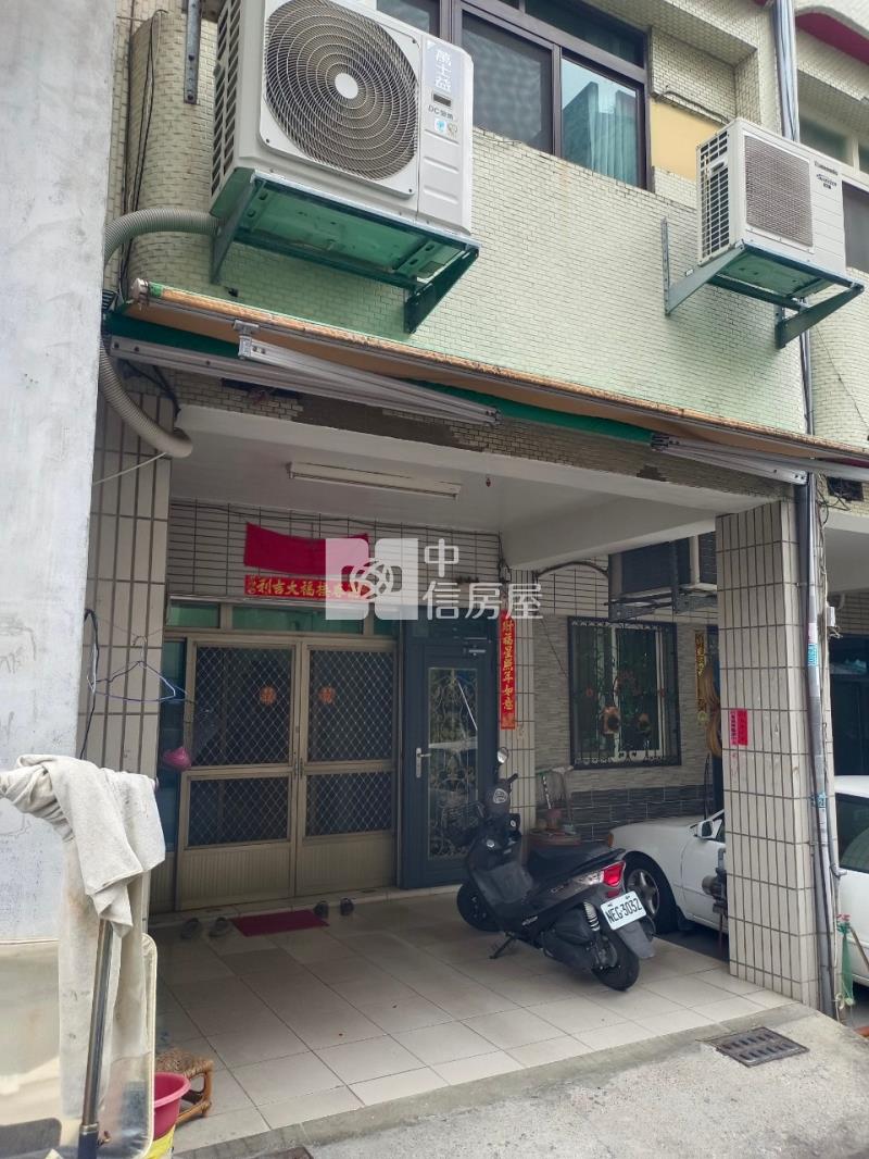 ?員林市場?邊間透天門前可停車房屋室內格局與周邊環境