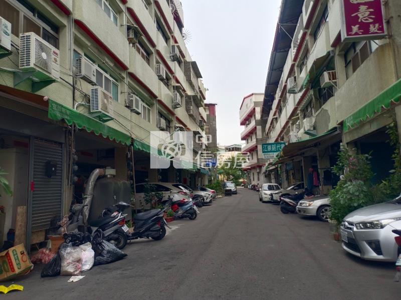 ?員林市場?邊間透天門前可停車房屋室內格局與周邊環境
