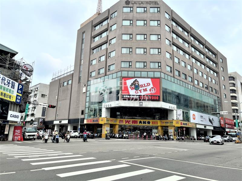 一中商圈電梯收租5套房房屋室內格局與周邊環境