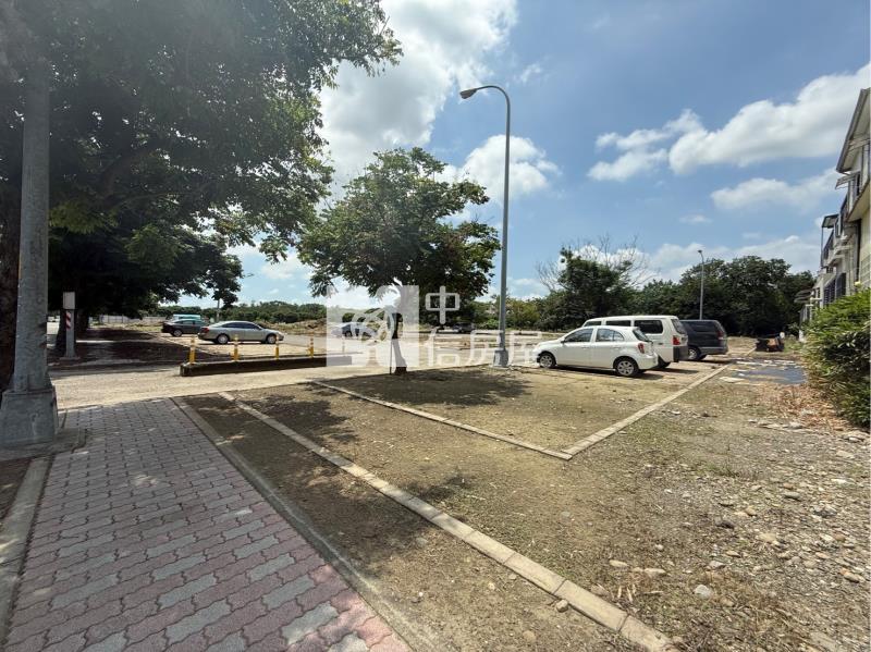 斗六長安公園旁臨路雙車孝親美墅房屋室內格局與周邊環境