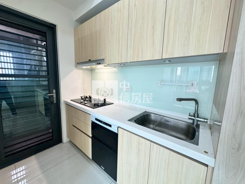 【亞哥知青匯】水湳經貿×14期核心｜5年輕齡宅｜稀有2房房屋室內格局與周邊環境
