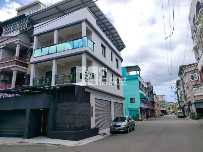 林園整新店住三角窗房屋室內格局與周邊環境