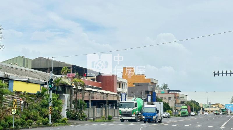 安平工業區乙工廠辦房屋室內格局與周邊環境