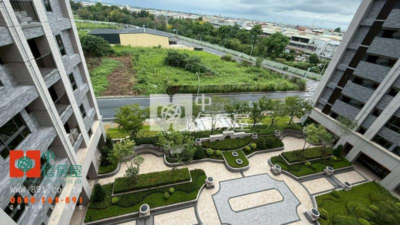健康九路花園景觀雙陽台大三房+平車房屋室內格局與周邊環境