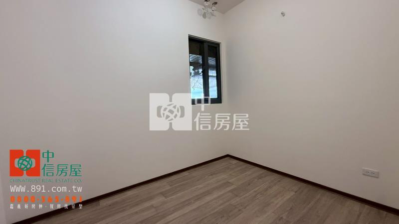 健康九路花園景觀雙陽台大三房+平車房屋室內格局與周邊環境