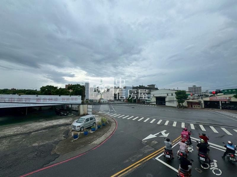 華勛商圈合法大面寬農舍(中信卓越團隊)房屋室內格局與周邊環境