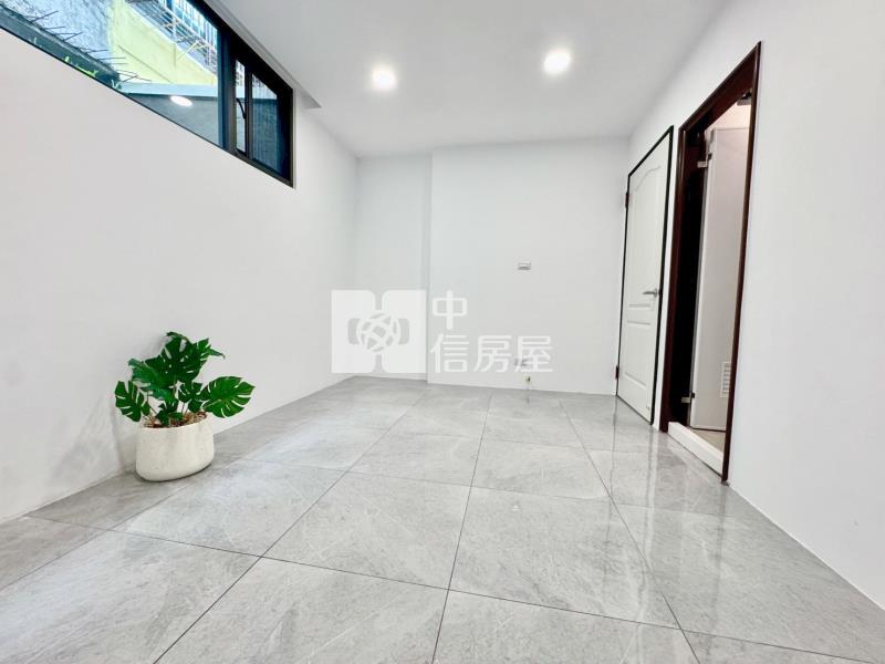 忠孝國小5房美透天房屋室內格局與周邊環境