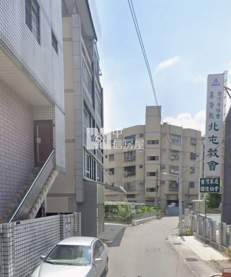 正衛道路收租高投報+透套住二可營登房屋室內格局與周邊環境