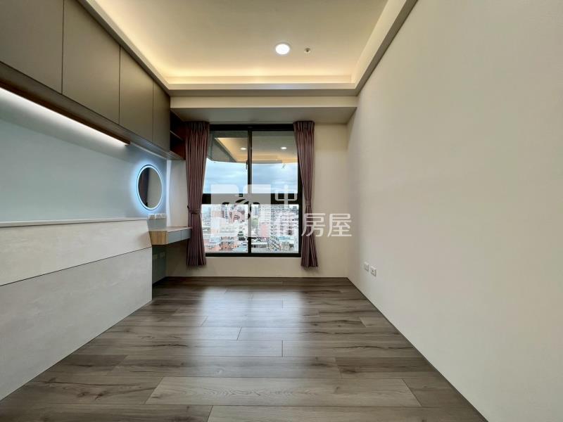 專簽|佳茂6962馥景莊園|視野百萬裝潢精裝戶|3房雙平車房屋室內格局與周邊環境