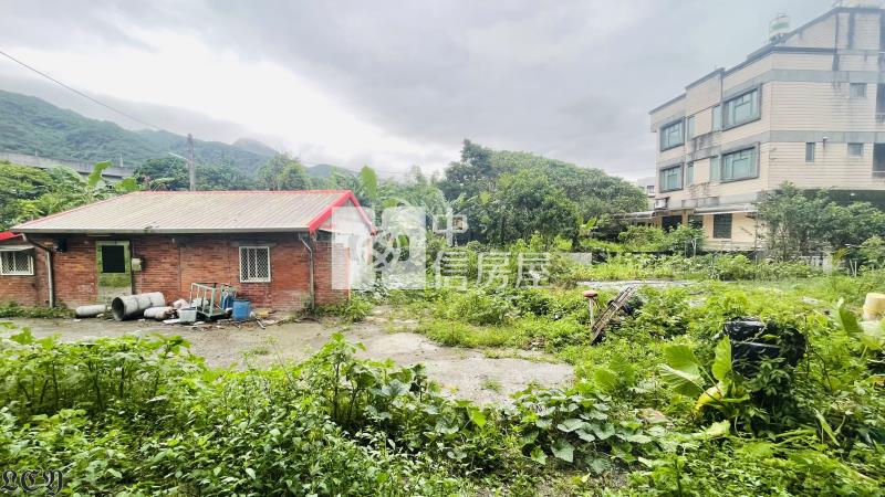 市中心居家溫泉山景套房房屋室內格局與周邊環境