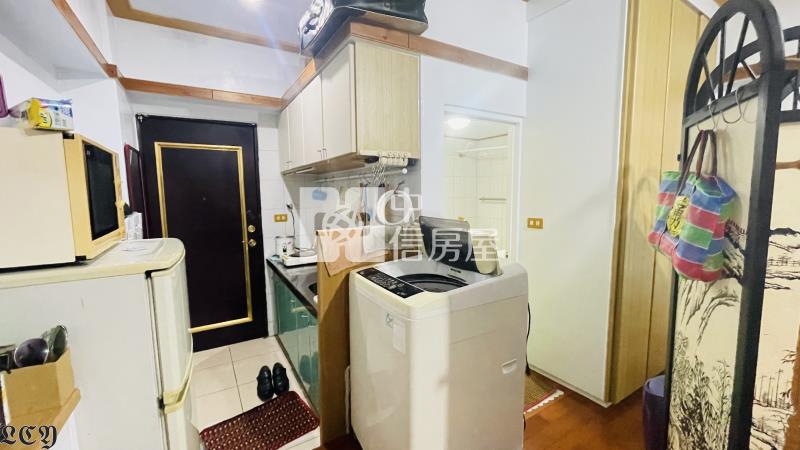 市中心居家溫泉山景套房房屋室內格局與周邊環境