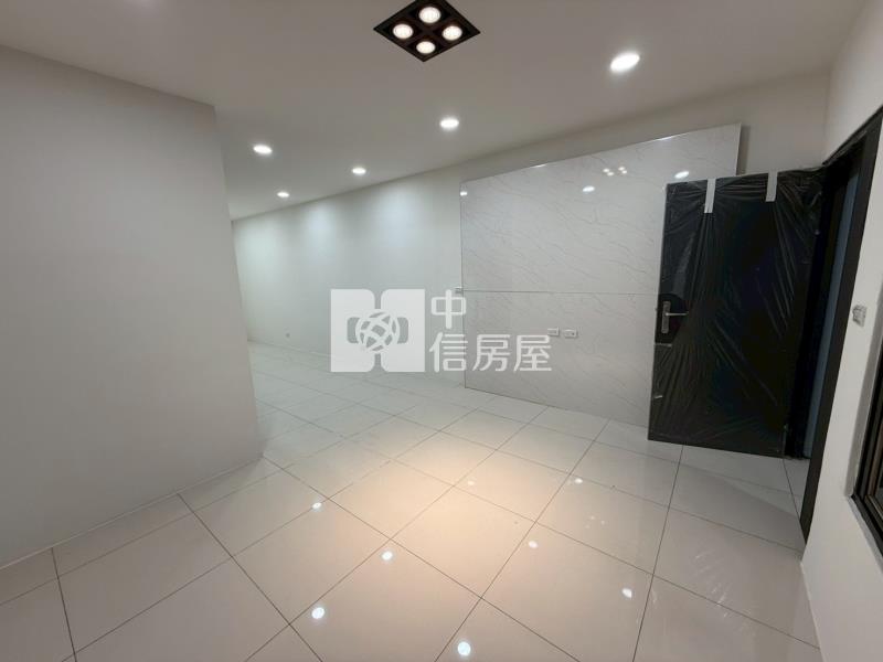 74旁精美透天房屋室內格局與周邊環境