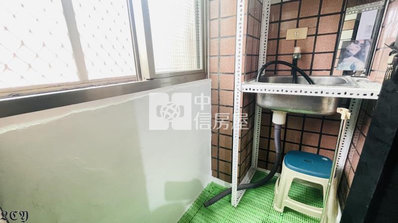 市中心邊間溫泉山景二房房屋室內格局與周邊環境