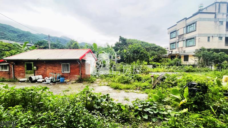 市中心邊間溫泉山景二房房屋室內格局與周邊環境