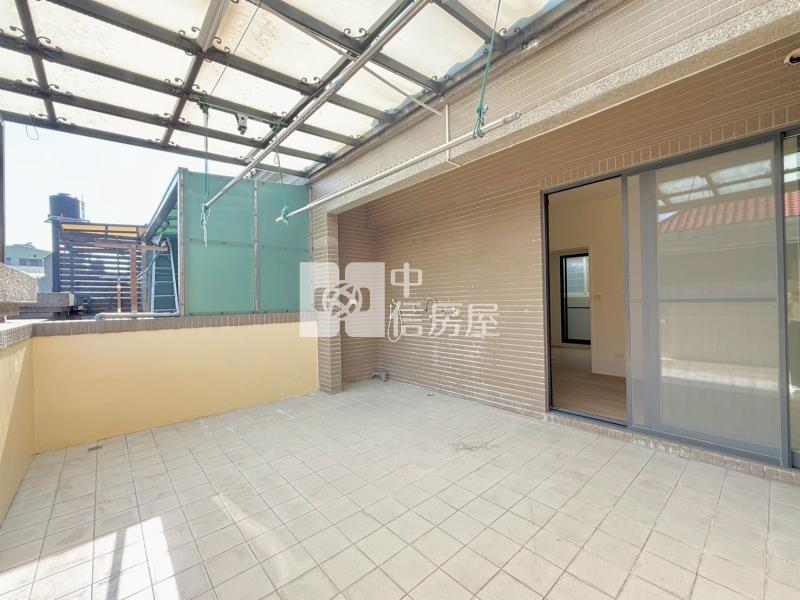 領袖天悅震後雙車別墅房屋室內格局與周邊環境