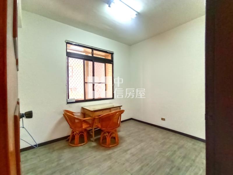 科博館旁三房三陽台2樓公寓房屋室內格局與周邊環境