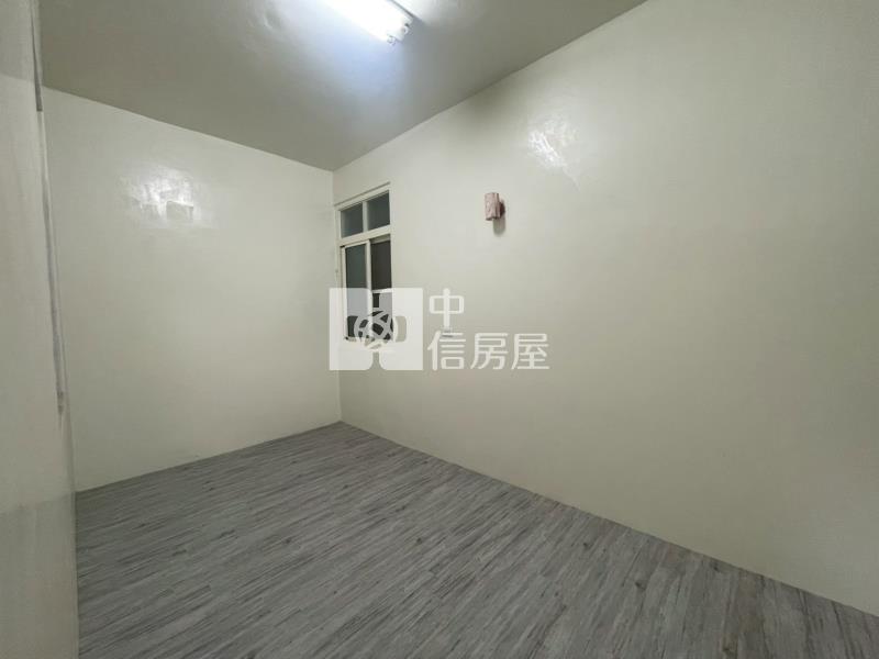 瑞光國小三角窗金店面房屋室內格局與周邊環境