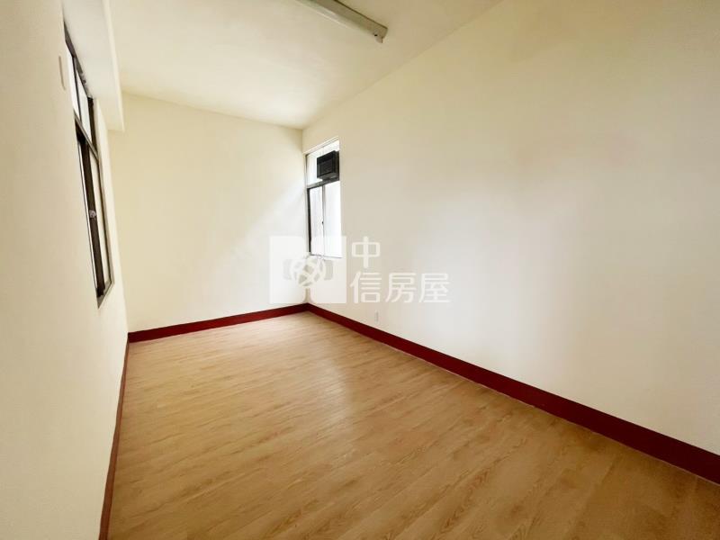 瑞光國小三角窗金店面房屋室內格局與周邊環境
