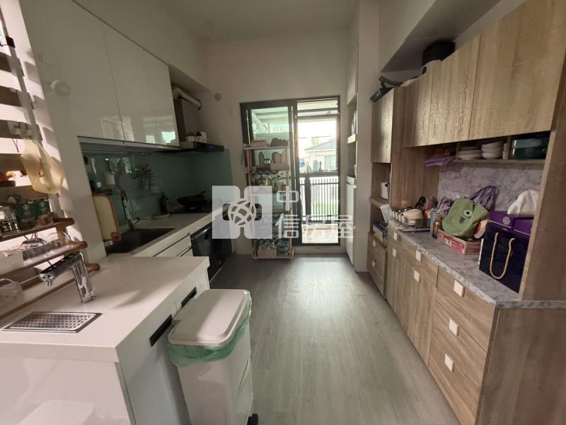 善化南科低屋齡3房車位華廈房屋室內格局與周邊環境