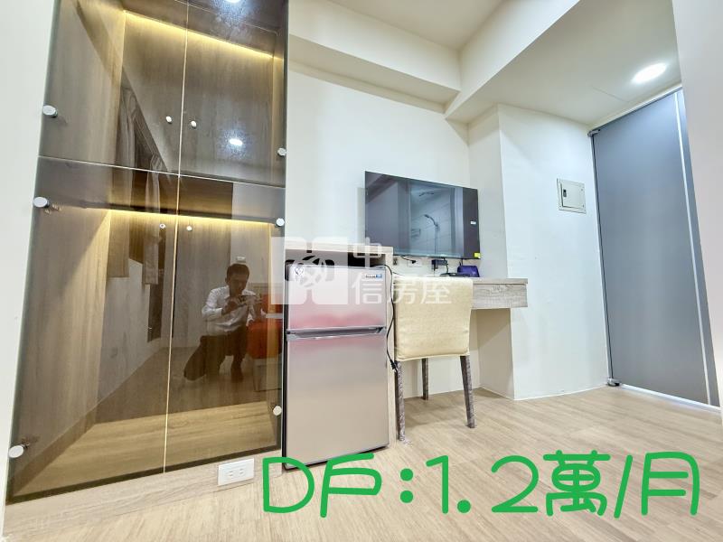 中國醫合法裝修投報5%四大套房房屋室內格局與周邊環境
